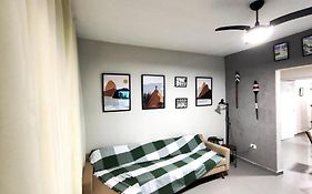 Casa Ubatubana I, em Praia do Sapê - Ar condicionado, garagem, cozinha completa e Wi-Fi